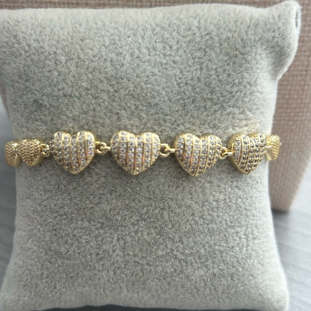 7–8” Gold Filled Heart Bracelet – AAA CZ Stones – Adjustable – NWOT